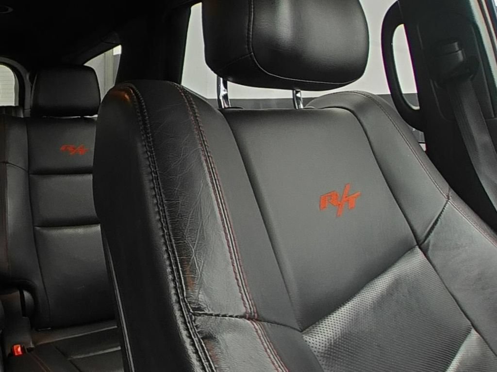 Used 2018 Dodge Durango R/T w/ Technology Group AWD/4WD image 11