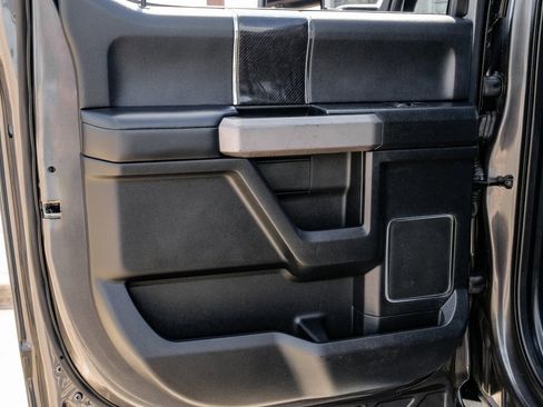 Used 2020 Ford F250 Platinum image 48