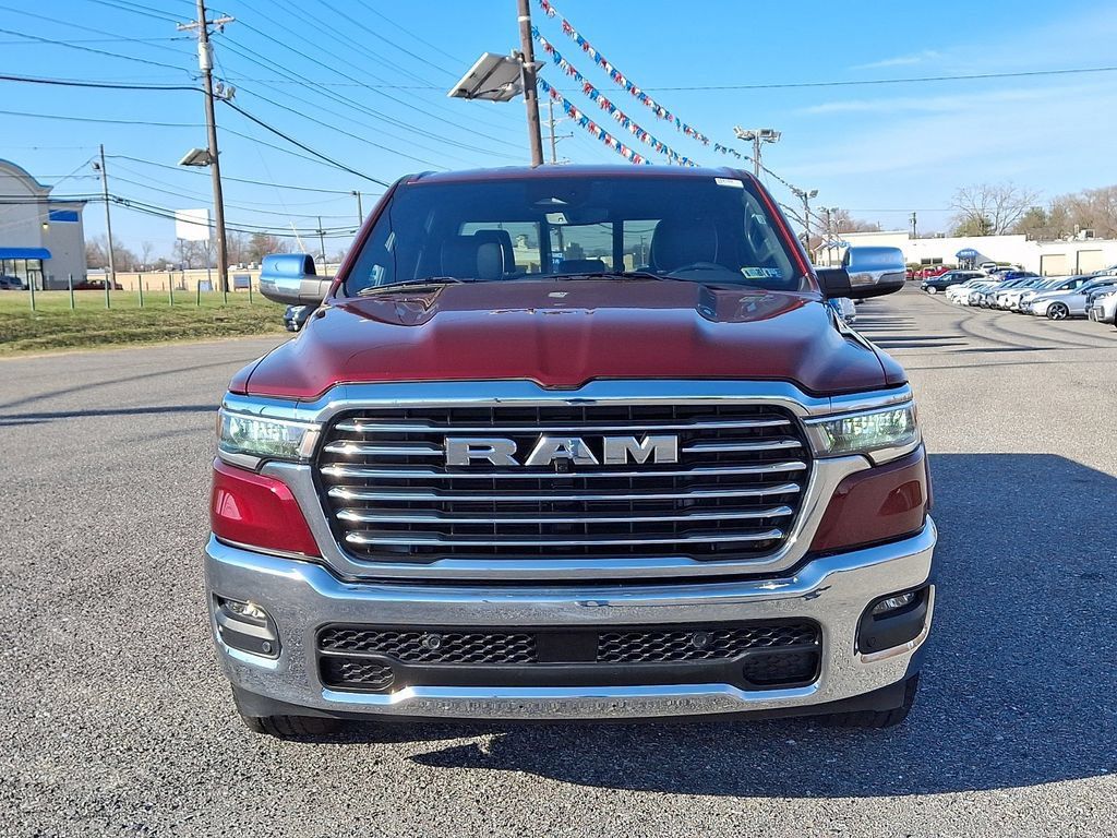 Used 2025 RAM 1500 Laramie AWD/4WD image 2