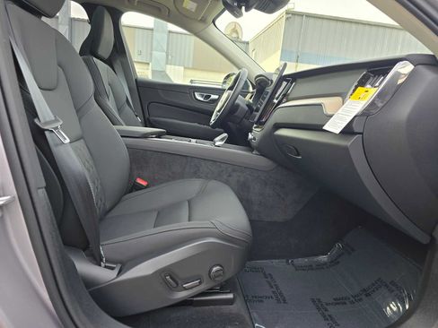 Used 2026 Volvo XC60 B5 Plus w/ Protection Package Premier AWD/4WD image 10