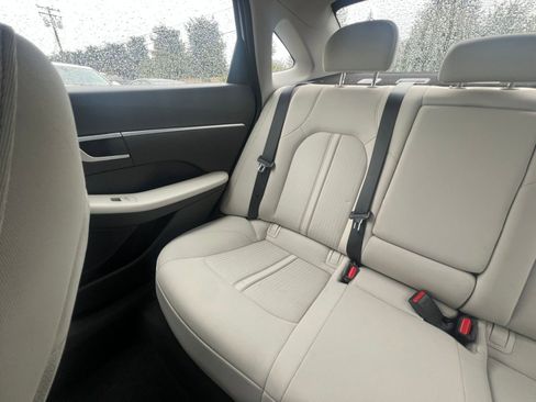 Used 2025 Hyundai Sonata SEL FWD image 39