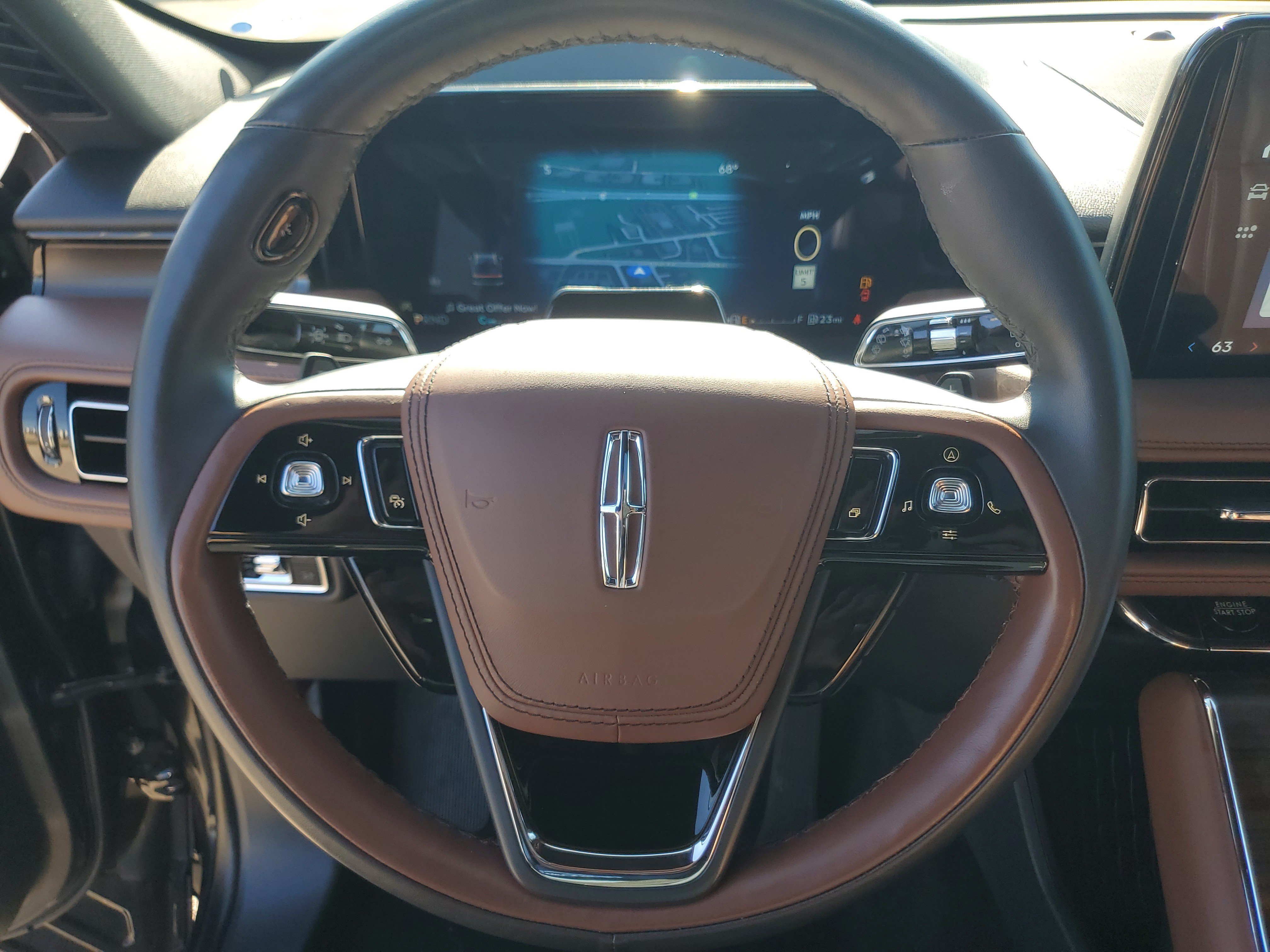 Used 2025 Lincoln Aviator Reserve w/ Illumination Package AWD/4WD image 14