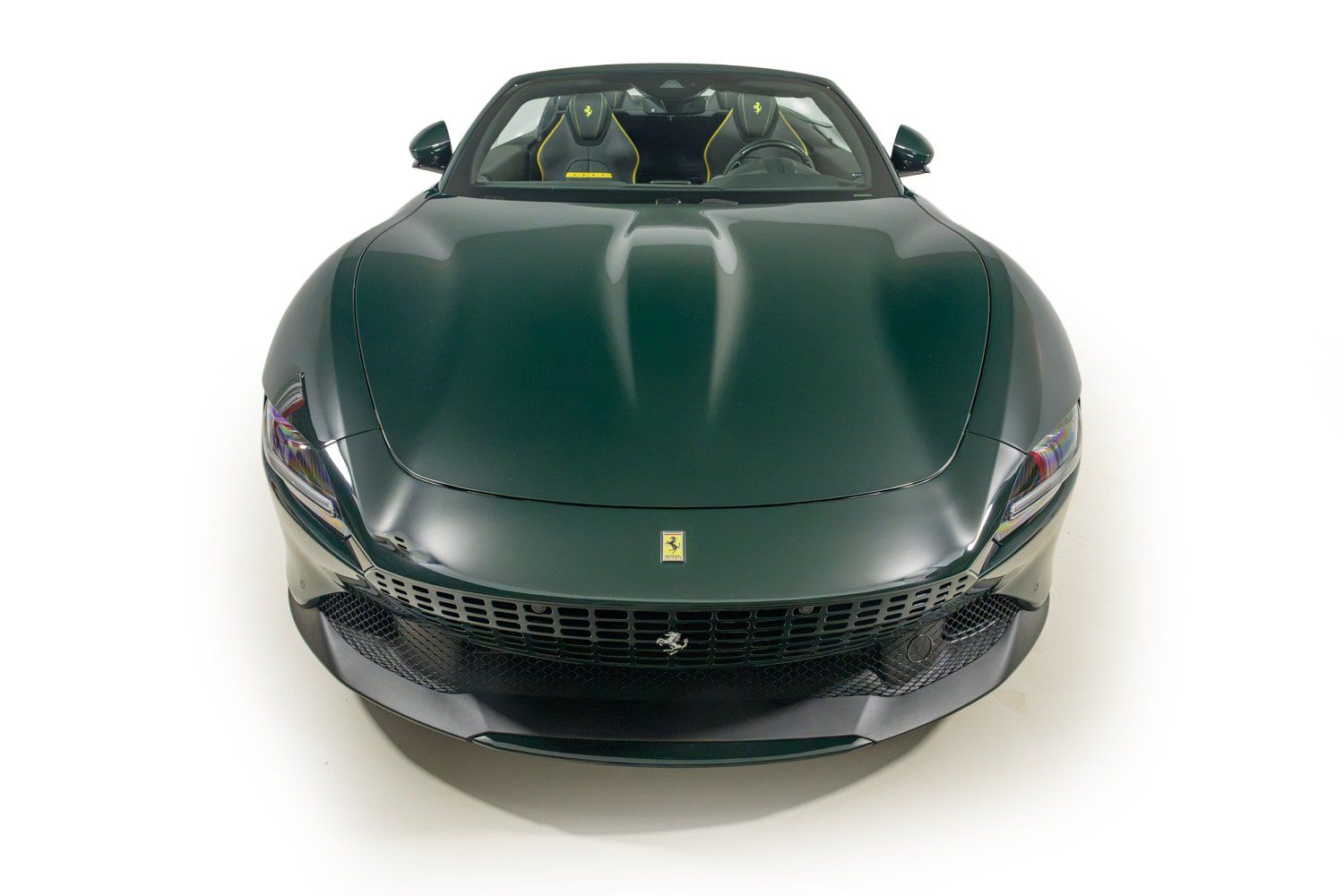 Used 2025 Ferrari Roma Spider RWD image 10