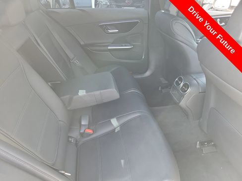 Used 2023 Mercedes-Benz C 300 Sedan image 24