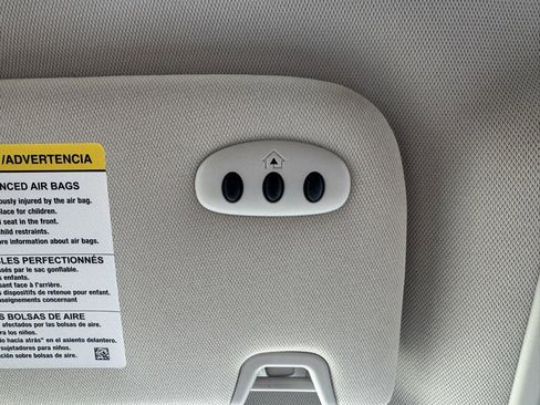 Used 2024 Ford Edge SEL w/ Convenience Package image 16