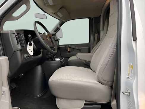New 2025 Chevrolet Express 3500 w/ Power Convenience Package RWD image 6