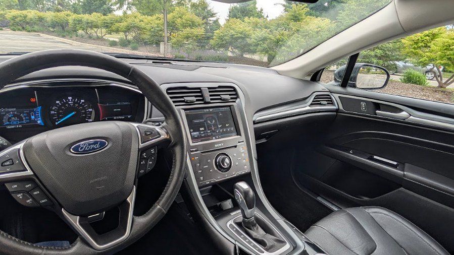 Used 2015 Ford Fusion Energi Titanium w/ Driver Assist Package FWD image 14