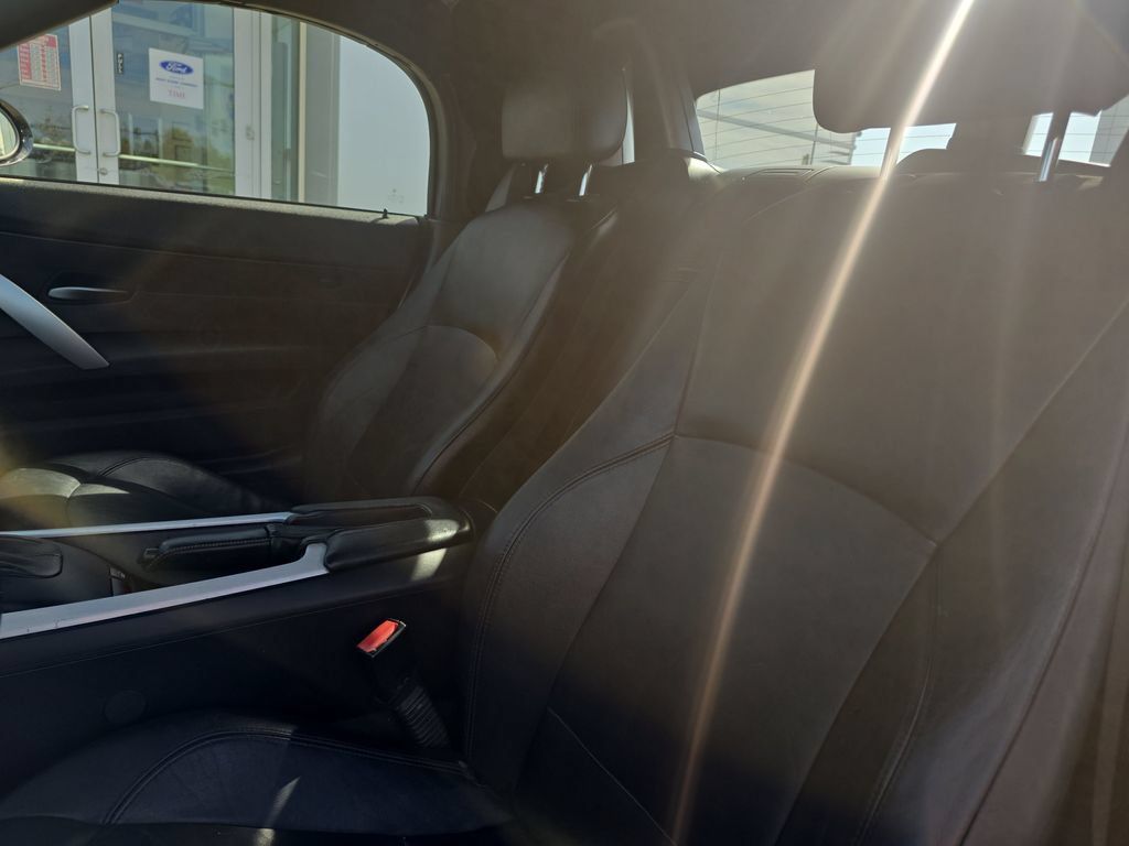 Used 2006 BMW Z4 3.0i RWD image 9