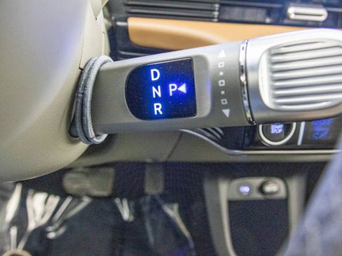 Used 2024 Hyundai Ioniq 5 Limited image 32