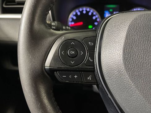 Used 2020 Toyota RAV4 XLE image 28