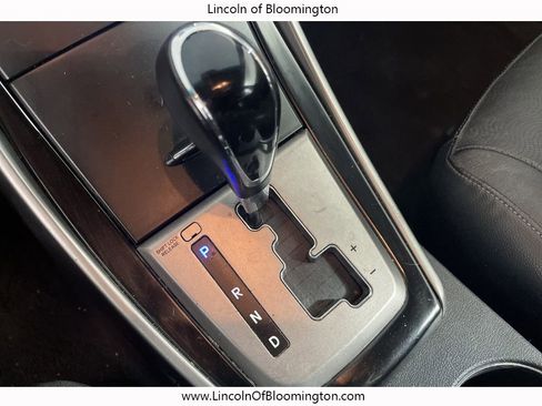 Used 2013 Hyundai Elantra Limited image 26