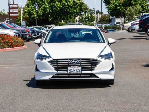 Certified 2022 Hyundai Sonata SE w/ Cargo Package FWD image 7