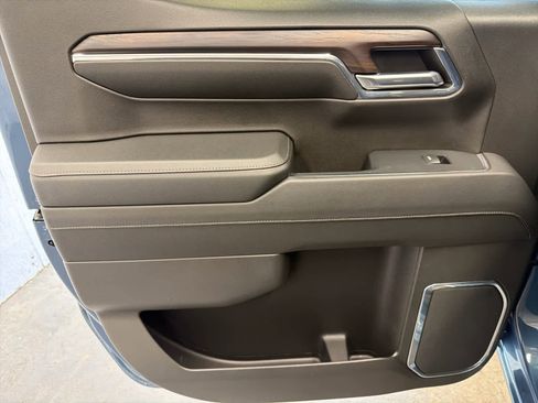 Used 2024 GMC Sierra 1500 SLT image 22