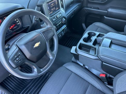 Certified 2025 Chevrolet Silverado 1500 Custom w/ LPO, Dark Essentials Package image 11