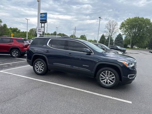 Used 2017 GMC Acadia SLE AWD/4WD image 12