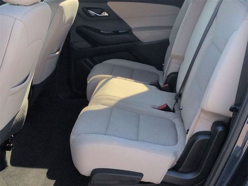 Certified 2023 Chevrolet Traverse LS image 23