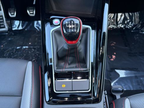 Used 2024 Volkswagen GTI Autobahn image 7