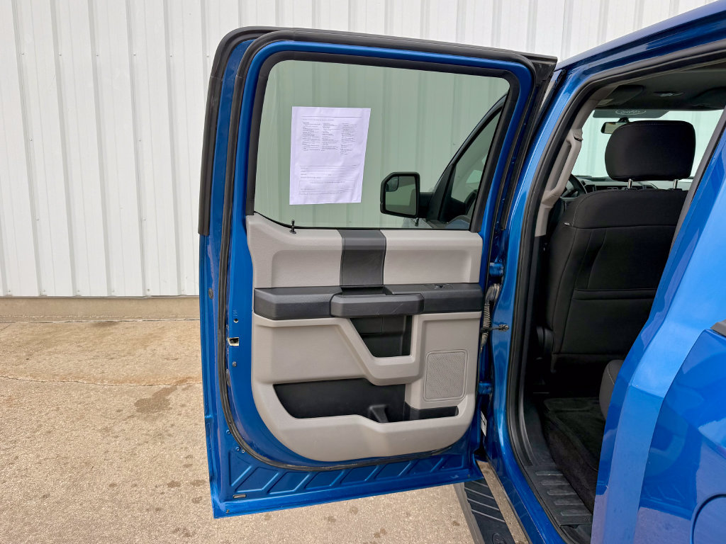 Used 2017 Ford F150 XL w/ Equipment Group 101A Mid AWD/4WD image 15