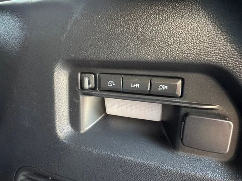 Used 2021 Ford Explorer ST w/ Equipment Group 401A image 30