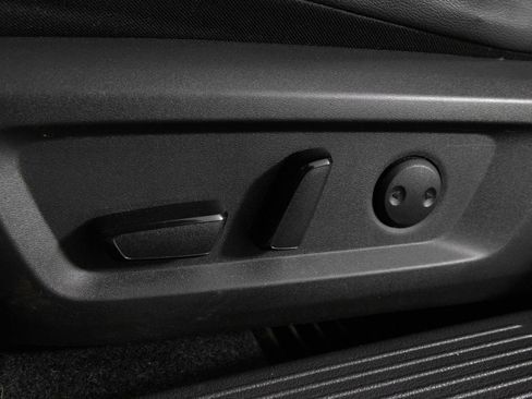 Used 2023 Nissan Rogue SL w/ SL Premium Package image 20