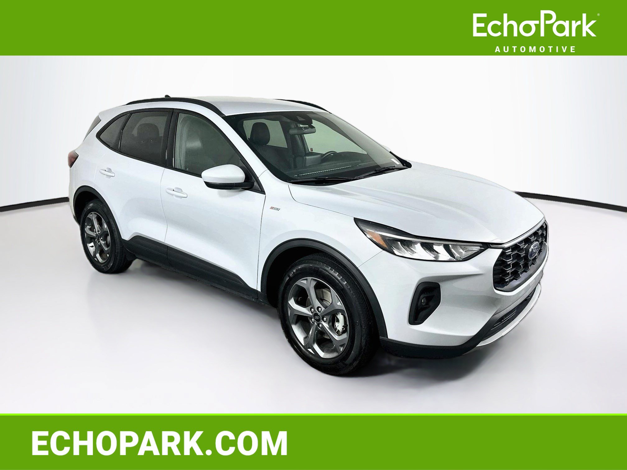 Used 2025 Ford Escape ST-Line Select AWD/4WD image 1