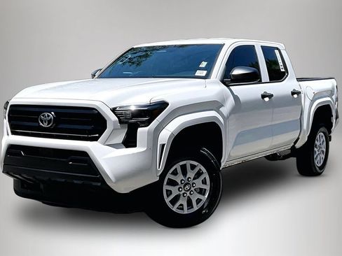 Used 2024 Toyota Tacoma SR RWD image 1