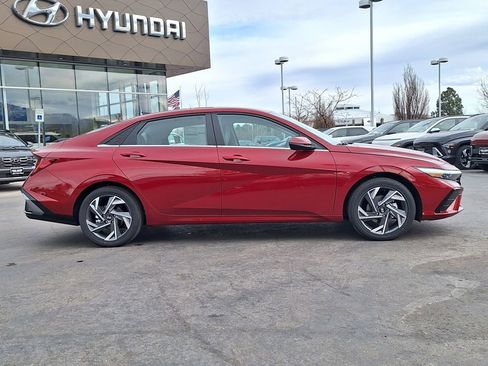 New 2026 Hyundai Elantra Limited image 2