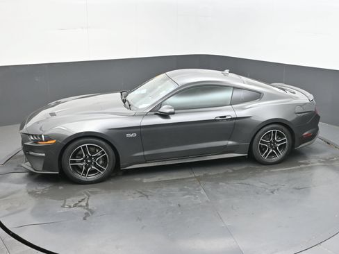 Used 2020 Ford Mustang GT RWD image 33