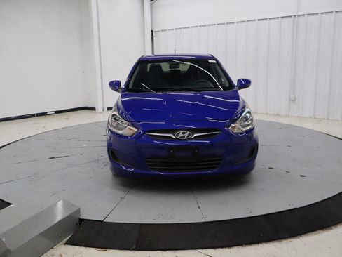 Used 2014 Hyundai Accent GLS FWD image 8