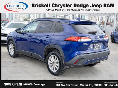 Used 2022 Toyota Corolla Cross LE image 7