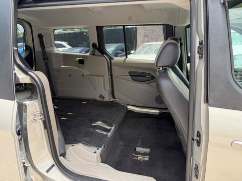 Used 2015 Ford Transit Connect XLT FWD image 15
