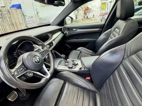 Used 2018 Alfa Romeo Stelvio Ti Sport AWD/4WD image 21