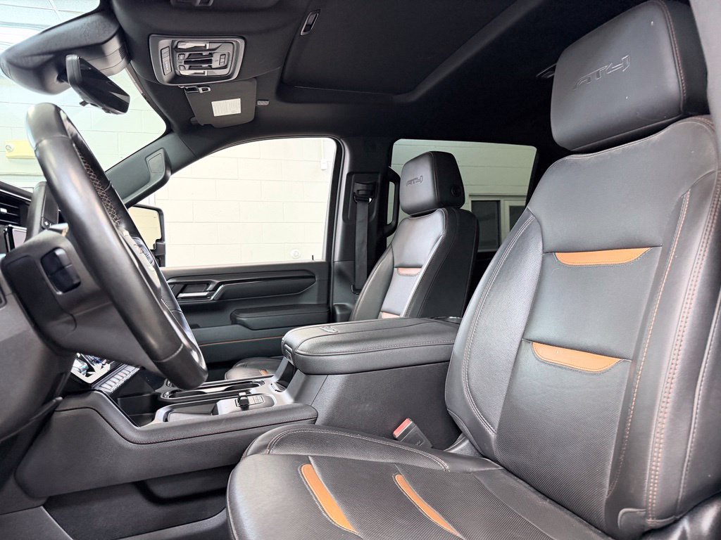 Used 2024 GMC Sierra 2500 AT4 w/ AT4 Premium Plus Package AWD/4WD image 19