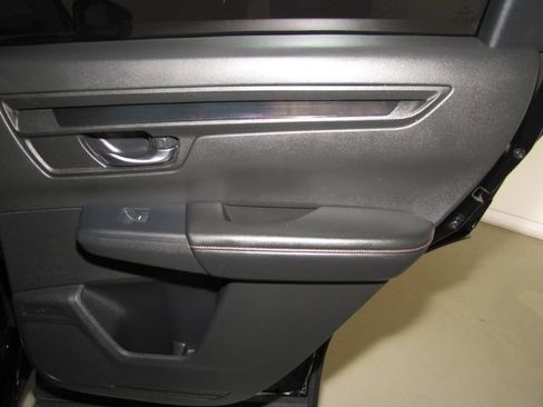 Certified 2025 Honda CR-V Sport image 19