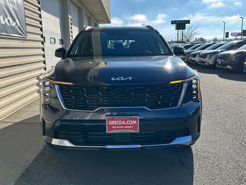 New 2025 Kia Sorento S w/ Panoramic Sunroof Package image 2