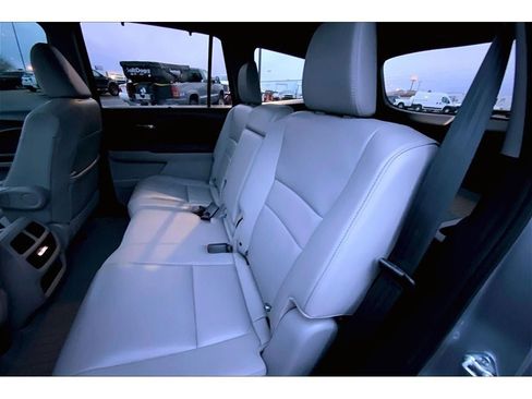 Used 2021 Honda Pilot Special Edition image 28