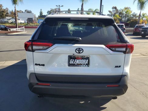 New 2025 Toyota RAV4 XLE Premium image 4