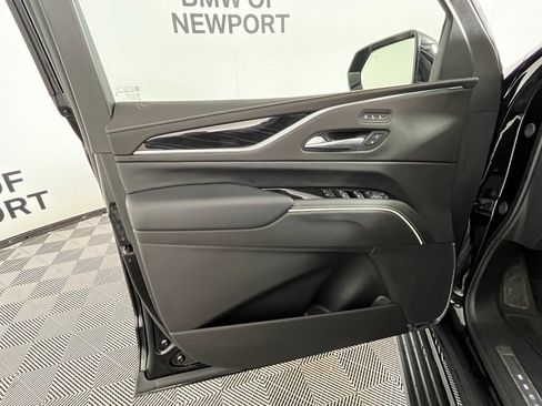 Used 2024 Cadillac Escalade Sport w/ Touring Package image 30