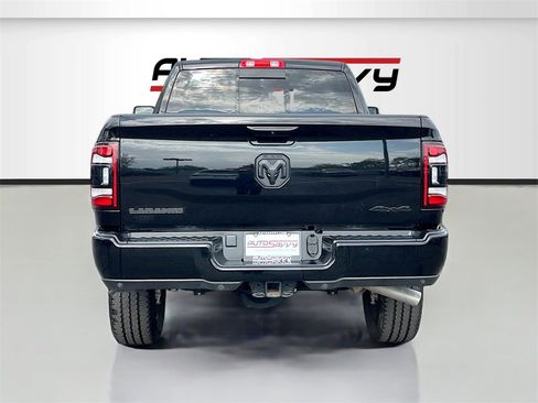 Used 2024 RAM 2500 Laramie w/ Night Edition image 6