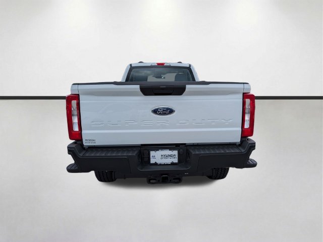 Used 2025 Ford F350 XL w/ XL Driver Assist Package AWD/4WD image 4
