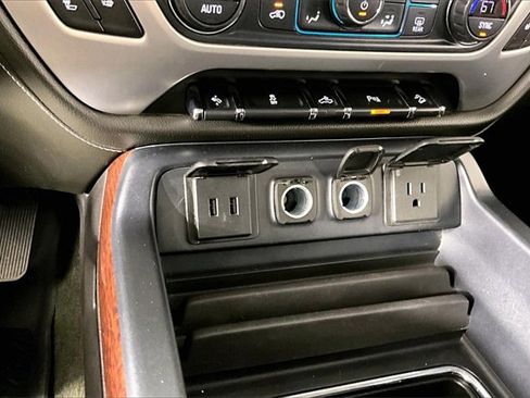 Used 2017 GMC Sierra 1500 SLE image 17