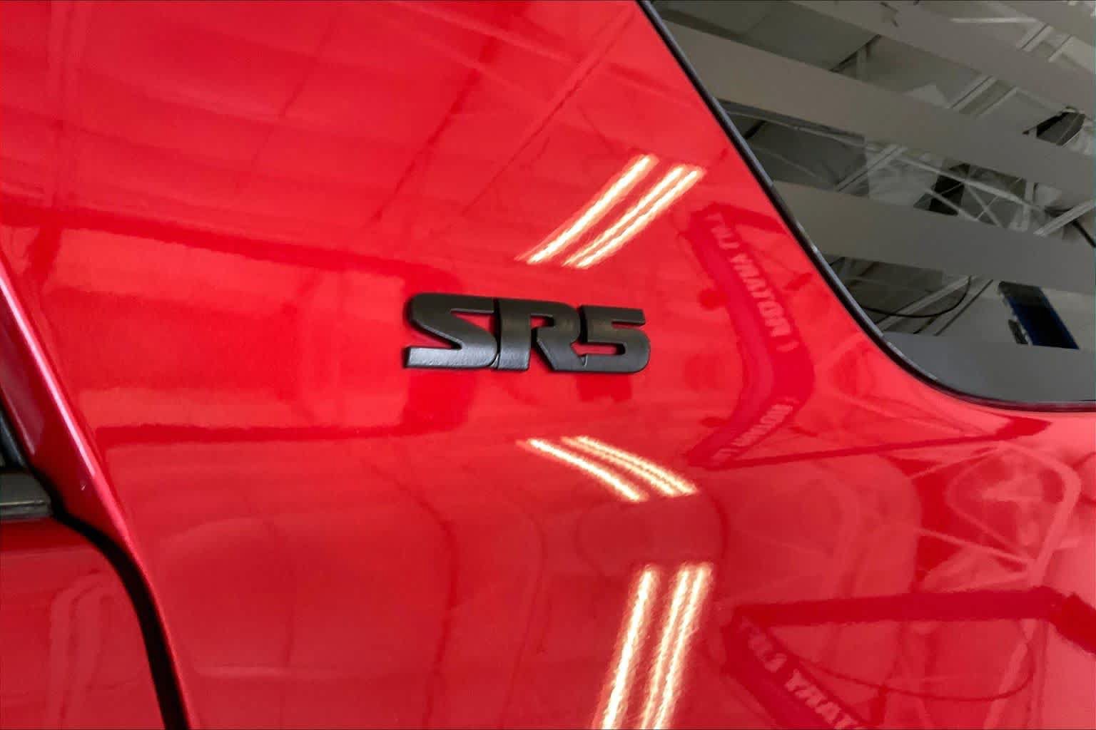 Used 2017 Toyota 4Runner SR5 Premium RWD image 9