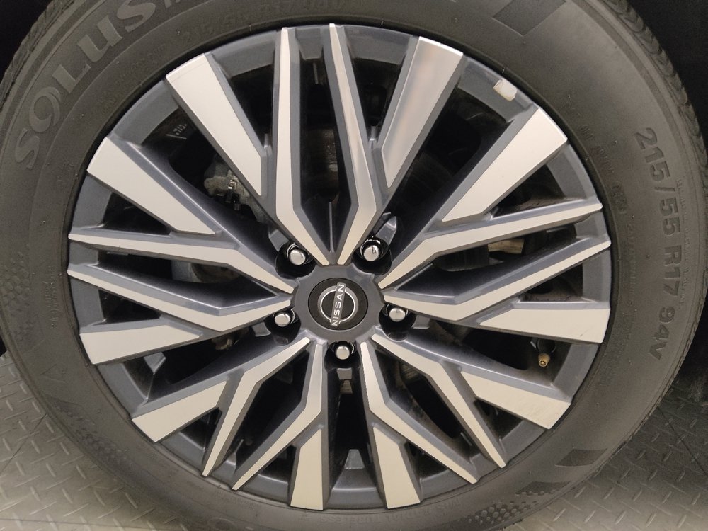 Used 2025 Nissan Altima 2.5 SV AWD/4WD image 31