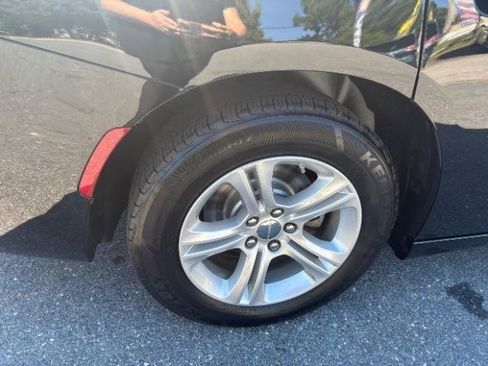 Used 2023 Dodge Charger SXT RWD image 42
