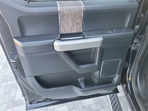 Used 2017 Ford F450 Lariat w/ Lariat Ultimate Package image 21