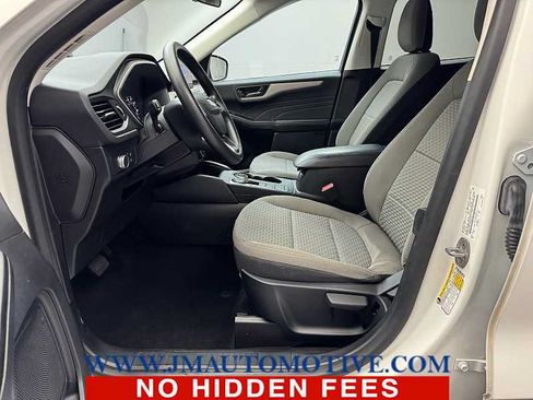 Used 2022 Ford Escape SE FWD image 12