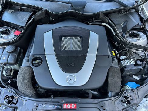 Used 2007 Mercedes-Benz C 230 Sedan image 29
