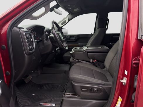 Used 2020 Chevrolet Silverado 1500 LT Trail Boss w/ Convenience Package AWD/4WD image 9