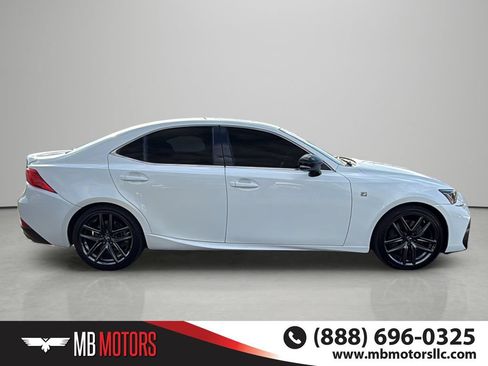 Used 2019 Lexus IS 300 RWD image 5