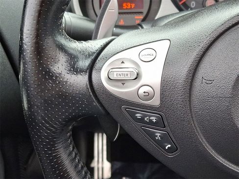 Used 2014 Nissan 370Z Touring w/ Sport Package image 19